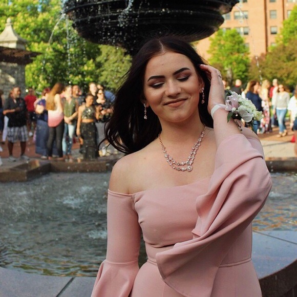 Prom Dress - Picture 2 of 4